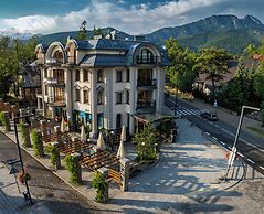 Aparthotel Cristina