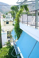 George Apartments