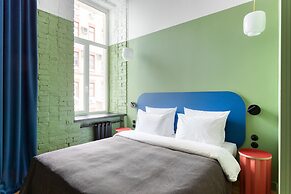 P 17 Hotel