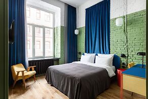 P 17 Hotel