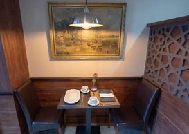 Eagle Hotel