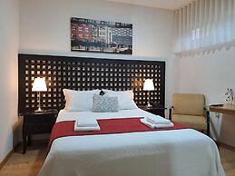 Hotel Square