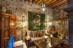 Hacienda Las Amantes