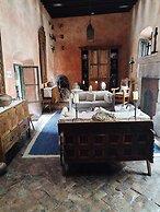 Hacienda Las Amantes