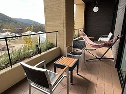 THE Retreat
