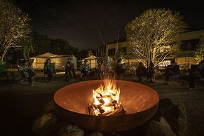 THE Retreat