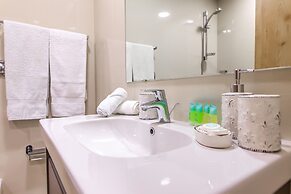 Luton Vacation Homes Continental Tower