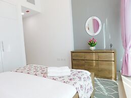 Luton Vacation Homes Continental Tower