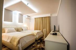 Hotel Oasis