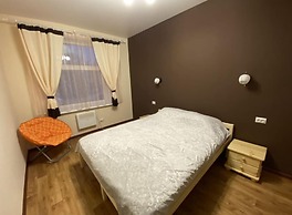 Commune Hostel