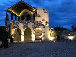 Hotel Montebello