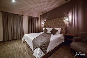Hotel Montebello
