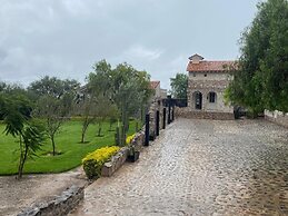 Hotel Montebello