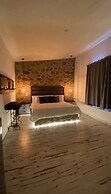 Hotel Montebello
