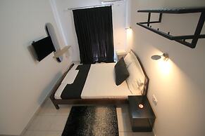 Jericho rooms