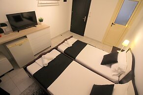 Jericho rooms