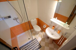 Jericho rooms