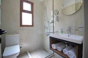 Jericho rooms