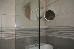 Jericho rooms