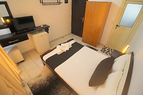 Jericho rooms
