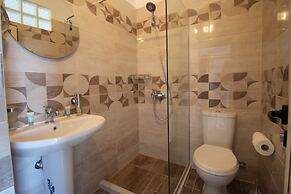Jericho rooms