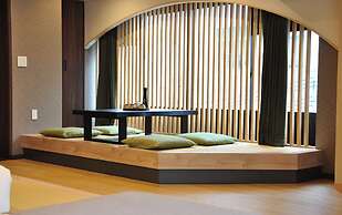Senlax Inn Osaka