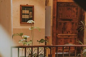 Lingshang 1941 Inn