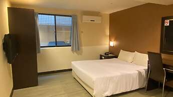 Newhotel
