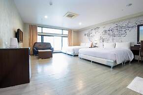 Newhotel