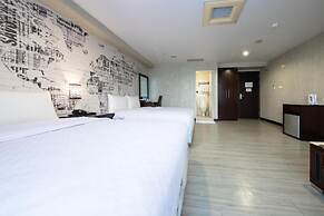 Newhotel