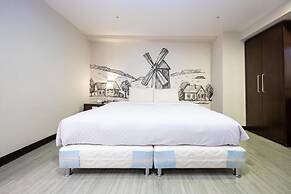 Newhotel