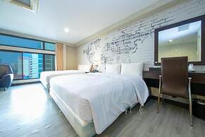 Newhotel