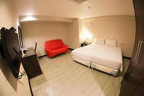 Newhotel