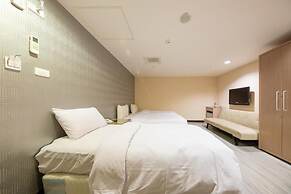 Newhotel