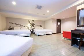 Newhotel