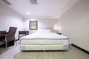Newhotel