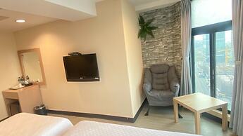 Newhotel