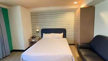 Newhotel
