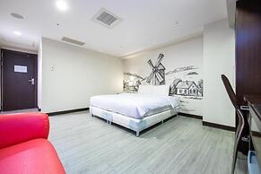 Newhotel