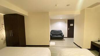 Newhotel