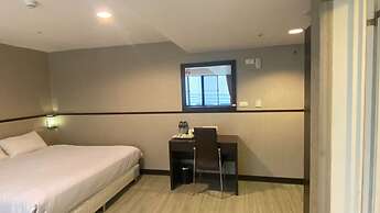 Newhotel