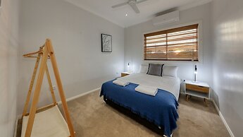 Castlereagh Lodge Motel