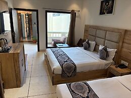 Hotel Exotic Near Golden Temple