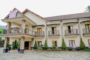 SPOT ON 2448 Hotel Tlogorejo 2