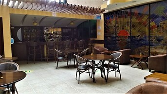 Summerdale Inn
