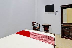 OYO 2452 Hotel Metro
