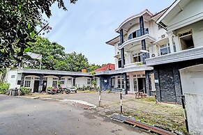 OYO 2452 Hotel Metro