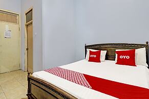 OYO 2452 Hotel Metro