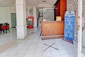 OYO 2452 Hotel Metro