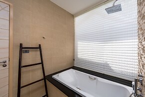 Signature Villas by TropicLook